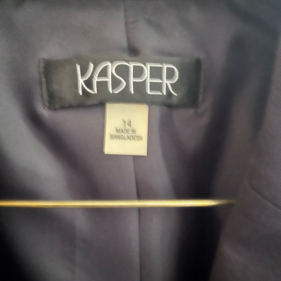 Size 14 black Kasper dress suit. - Picture 2 of 3